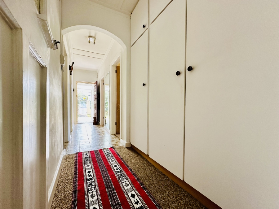 3 Bedroom Property for Sale in Westcliff Western Cape